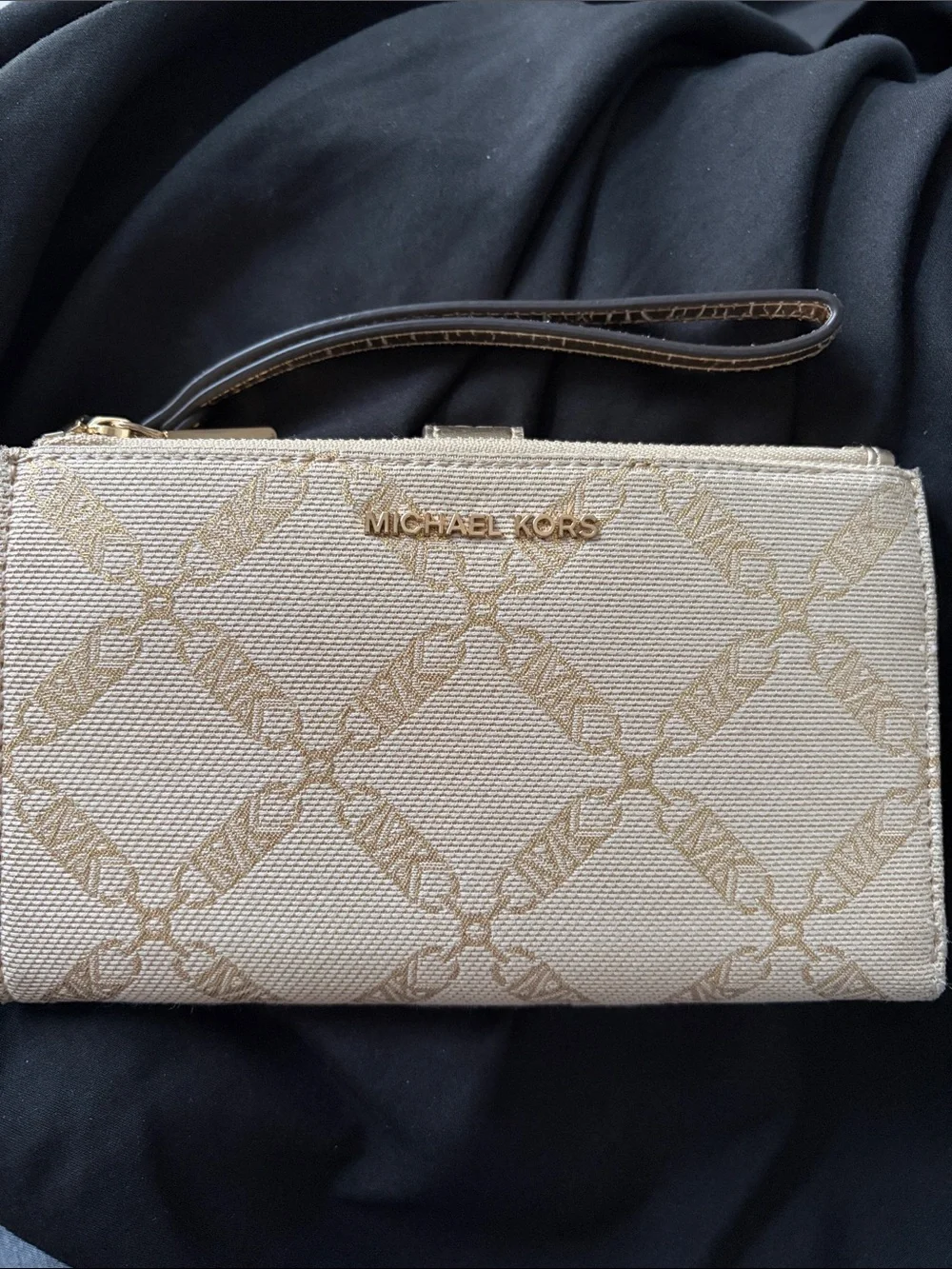 Michael Kors LOW STaRT (callout minor)